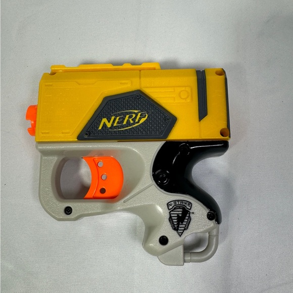 Vintage Nerf N-Strike Elite Reflex XI-1 Yellow Mini Gun Toy Tested Single Shot - Picture 2 of 6